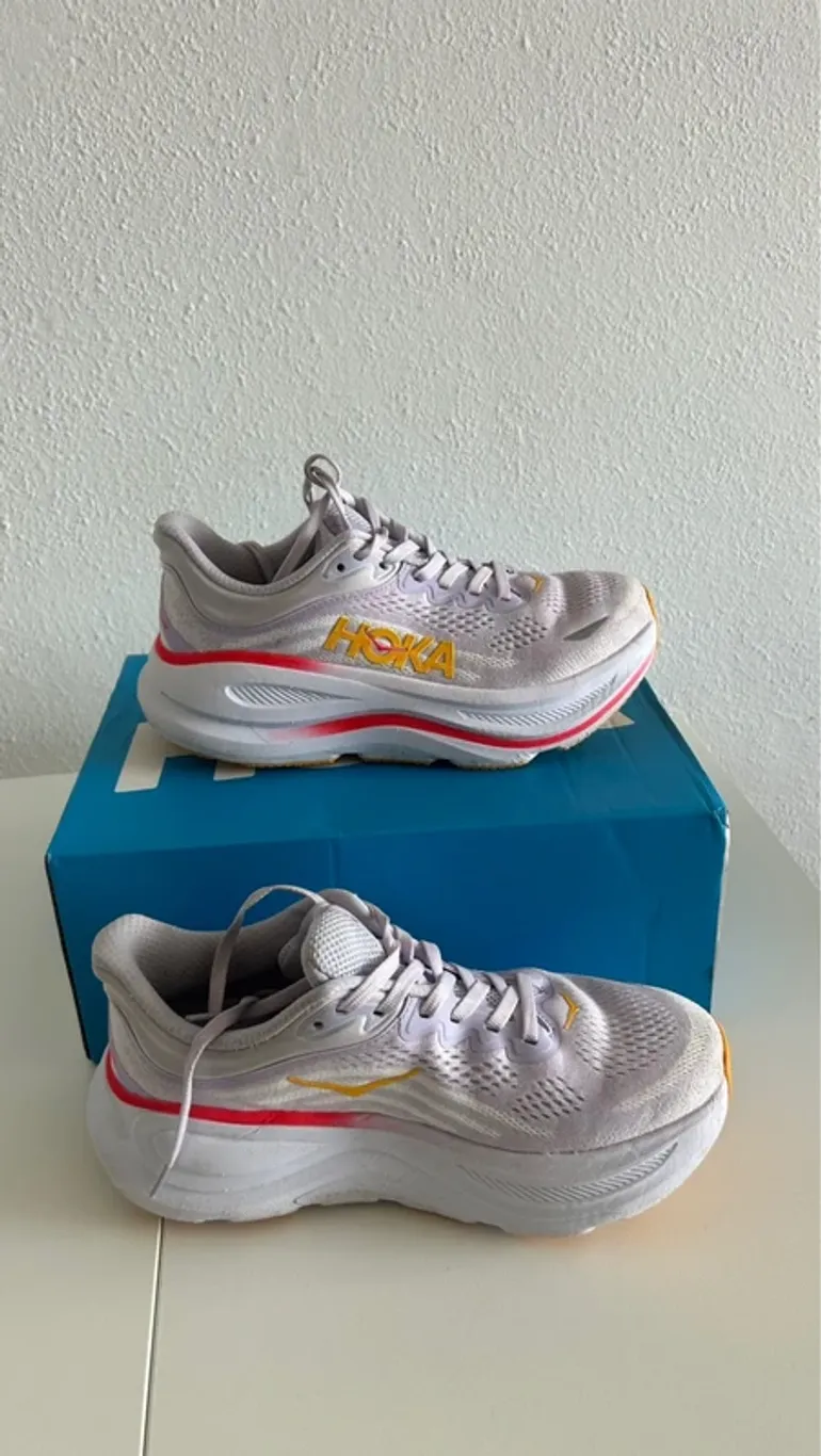 Used Hoka Running Shoes bike — image 2 of 4