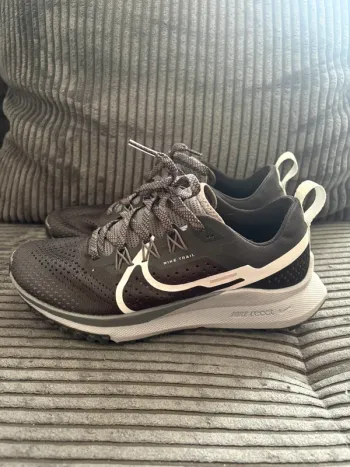 Použité Nike Trail React bike — obrázek 2 z 2