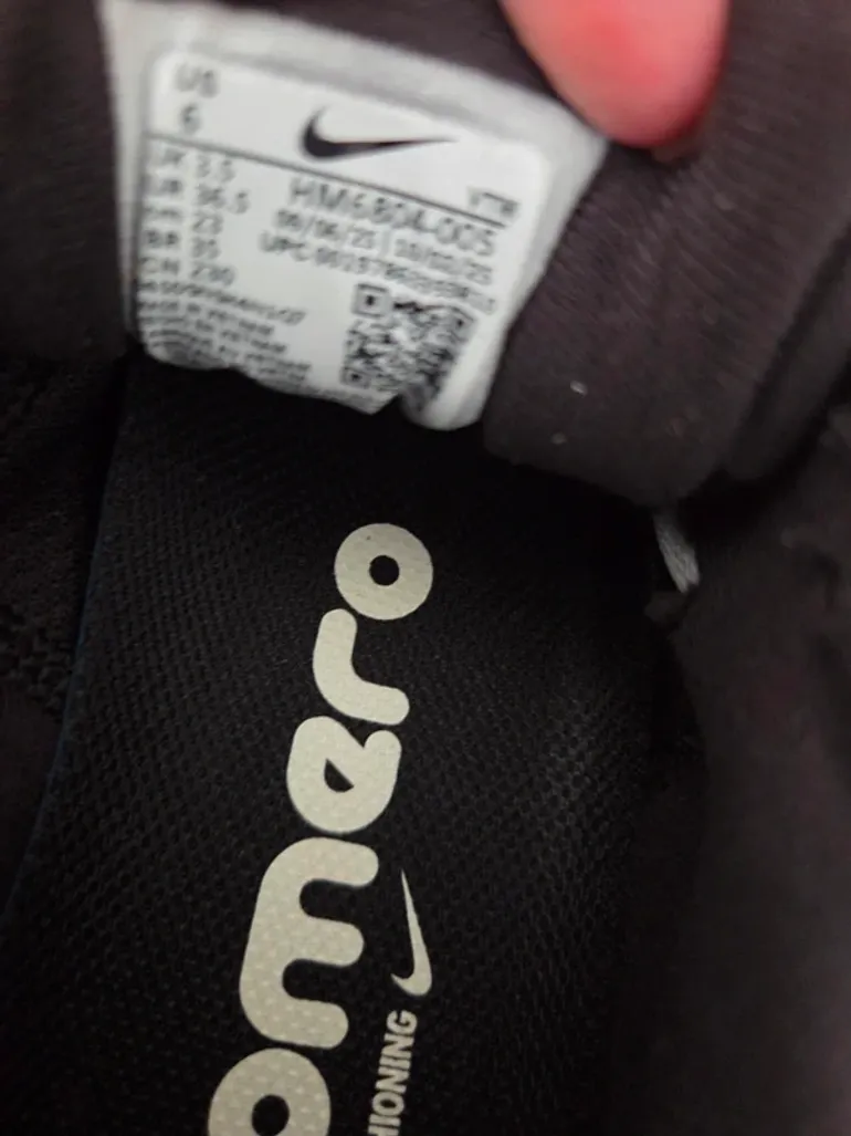 Nike Vomero 18 bike d'occasion — image 8 sur 9