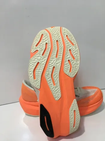 New Balance Rebel Fantomfit bike usato — immagine 6 di 7