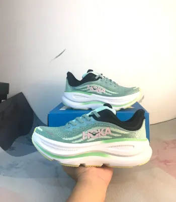 Hoka Shoes size 39 Running Shoes usato