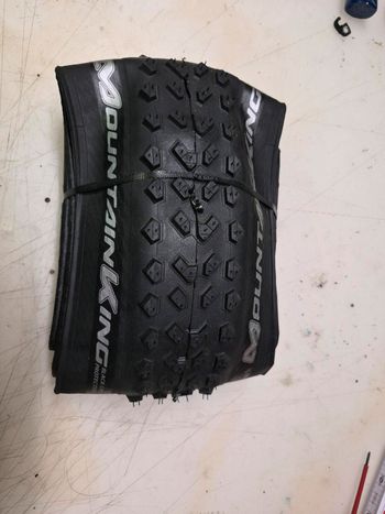 Used Continental Mountain King Tyres & Tubes