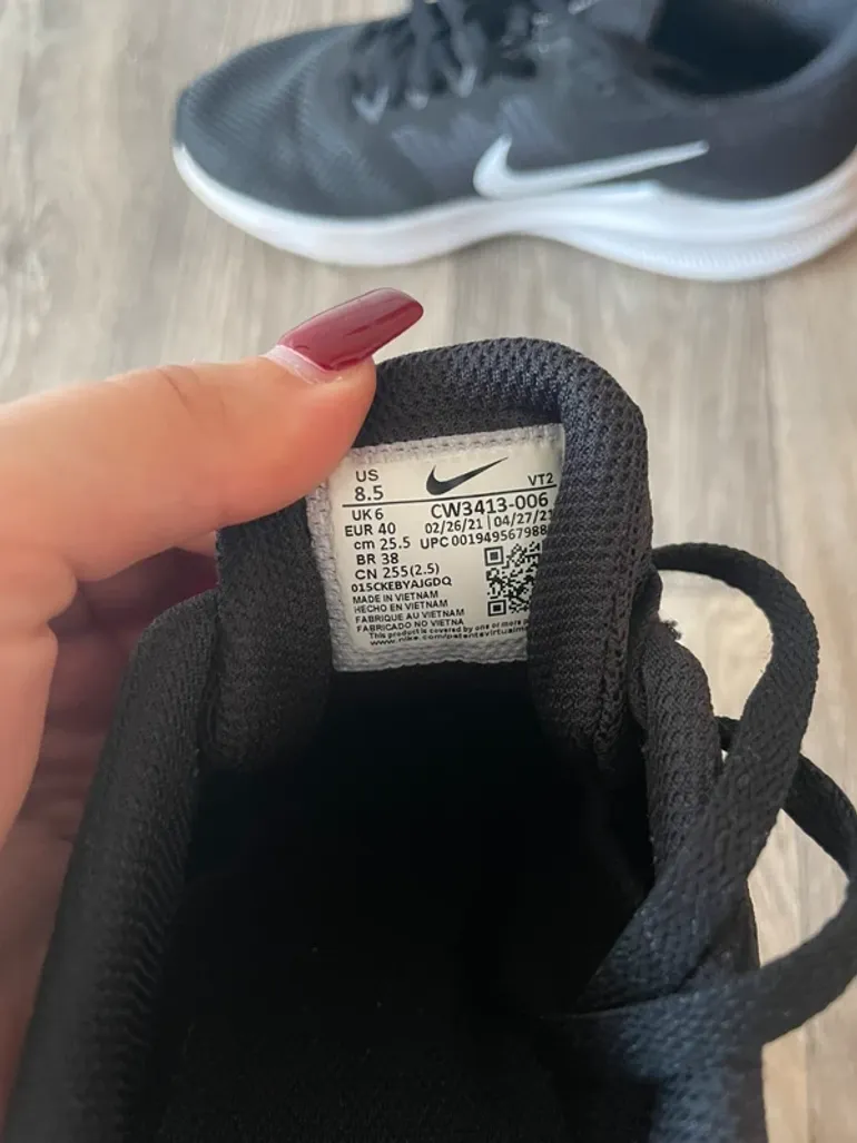 Käytetty Nike Sportschuhe mit dicker Sohle bike — kuva 6 / 6