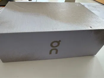 Used On Running Cloud Waterproof bike — image 6 of 6