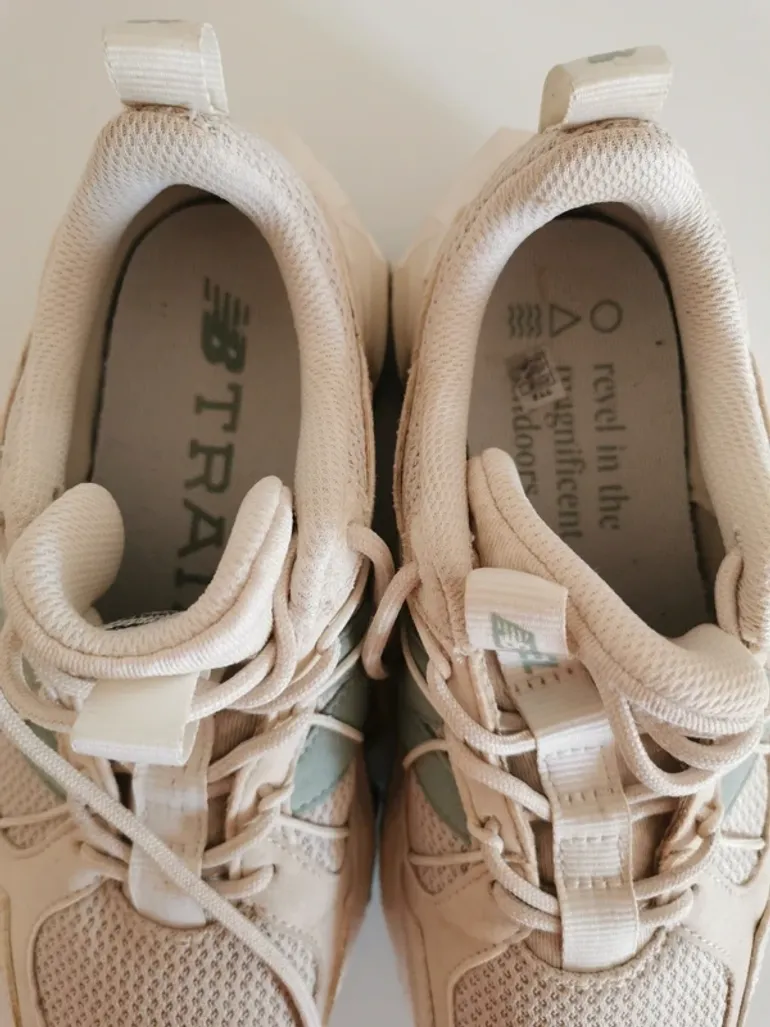 Used New Balance Trail Shoes bike — image 4 of 5