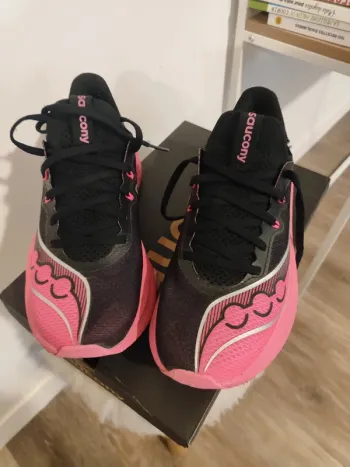 Gebrauchtes Saucony Running Shoes Running Shoes