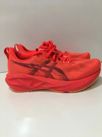 Used Scarpa Novablast 5 Running Shoes