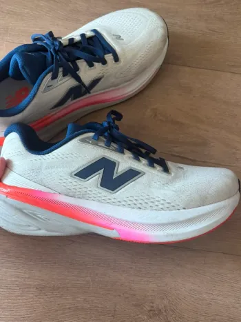 Tweedehands New Balance 860 bike — afbeelding 10 van 11