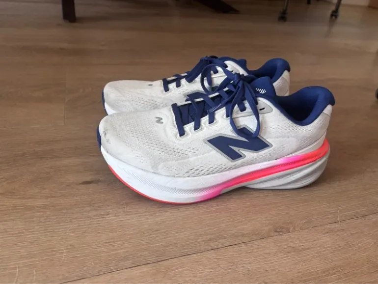Tweedehands New Balance 860 bike — afbeelding 2 van 11