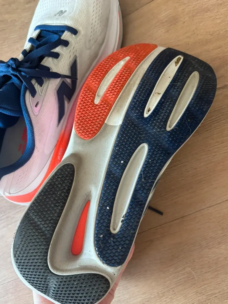Tweedehands New Balance 860 bike — afbeelding 9 van 11