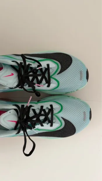 Used Nike Zoom Fly 6 bike — image 4 of 4