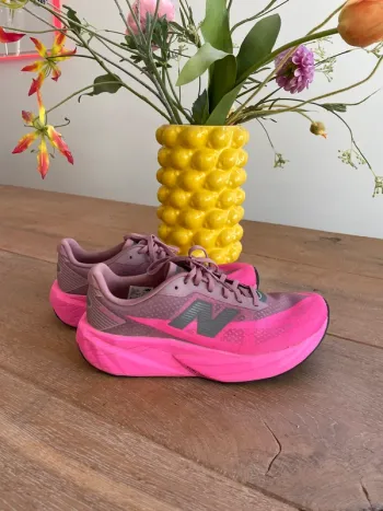 New Balance Rebel v5 bike usato — immagine 7 di 9