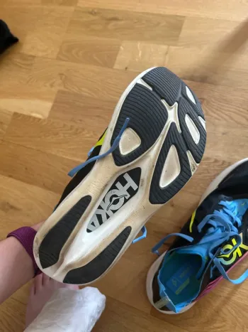 Used Hoka Rocket 2 bike — image 3 of 9