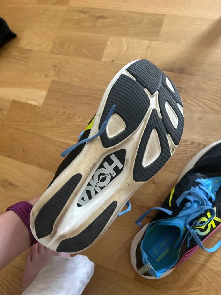 Used Hoka Rocket 2 bike — image 3 of 9