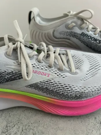 Tweedehands Brooks Adrenaline GTS Running Shoes