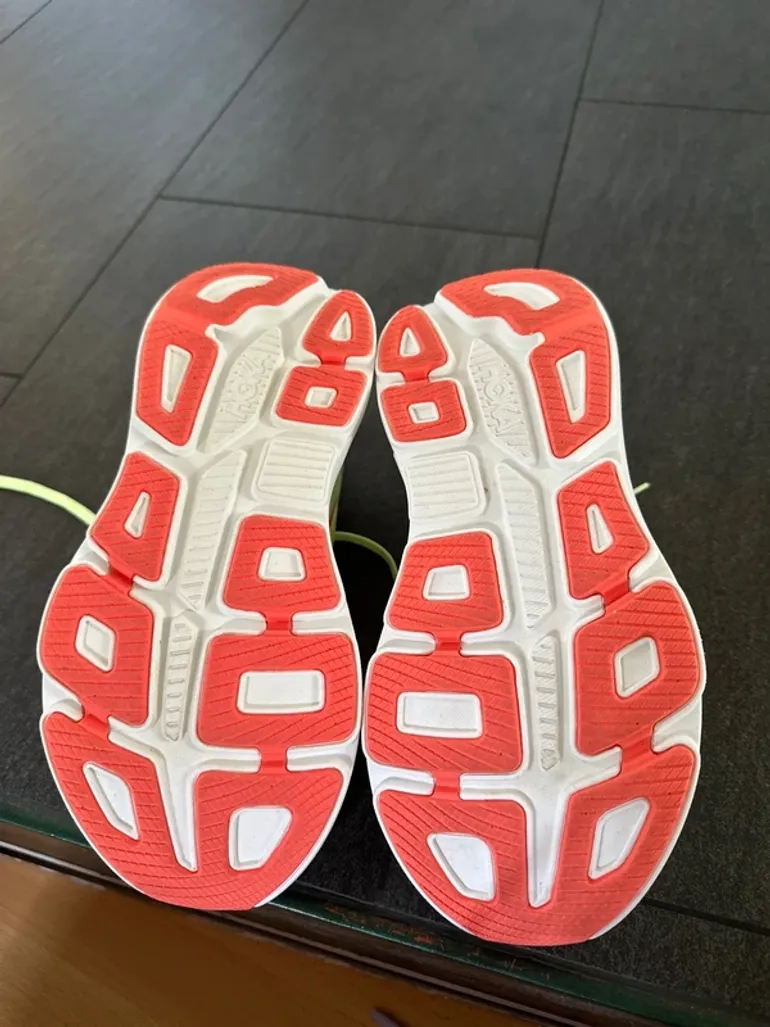 Used Hoka Bondi 9 bike — image 5 of 7