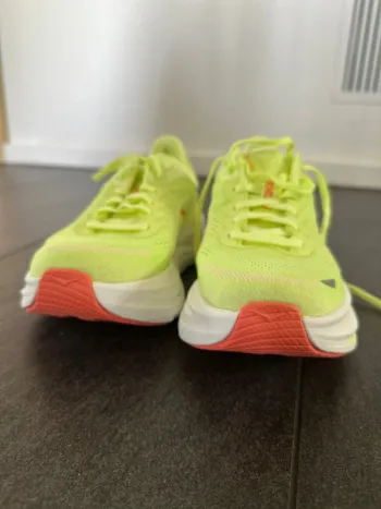 Used Hoka Bondi 9 bike — image 7 of 7