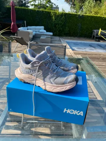 Used Hoka Anacapa 2 Low GTX bike — image 3 of 5