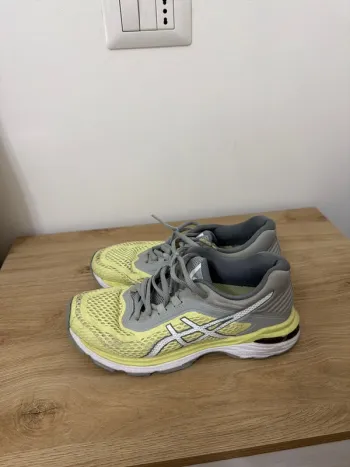 Used Asics Shoes bike — image 3 of 9