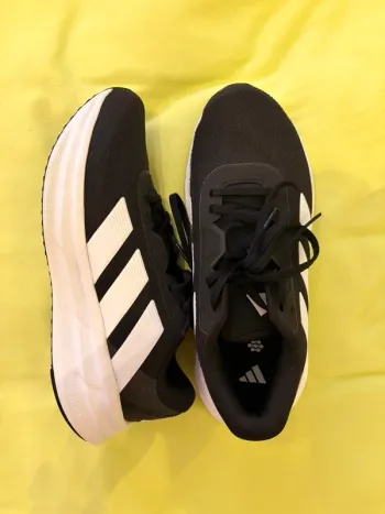 Used Adidas Sneaker Running Shoes
