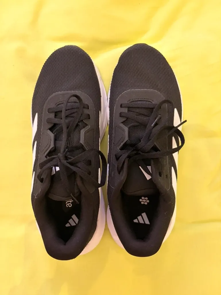 Used Adidas Sneaker bike — image 2 of 4