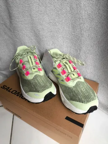 Used Salomon AERO BLAZE 3 GRVL Running Shoes
