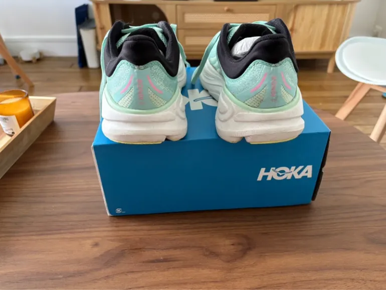 Used Hoka Bondi 9 bike — image 4 of 8