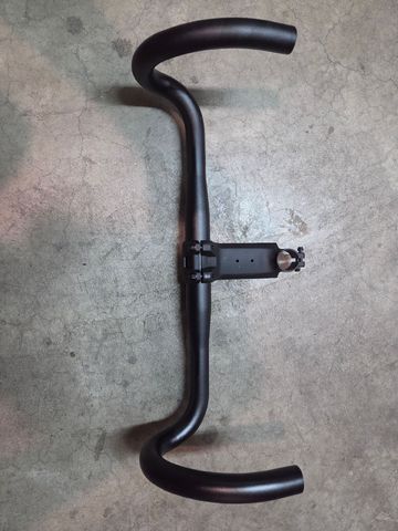 Used Scott Foil Handlebar 2025 bike — image 4 of 4