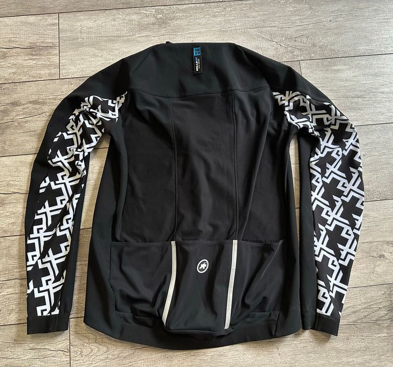 Brugt Assos Mille GT bike — billede 3 af 9