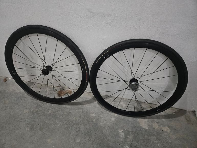 Tweedehands OQUO RP35PRO complete wheelset 2025 bike — afbeelding 2 van 10