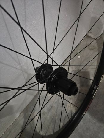 Tweedehands OQUO RP35PRO complete wheelset 2025 bike — afbeelding 7 van 10