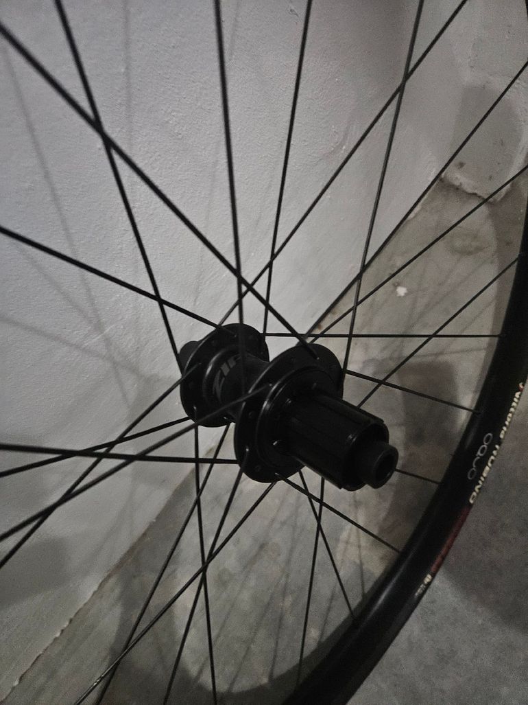 Tweedehands OQUO RP35PRO complete wheelset 2025 bike — afbeelding 7 van 10