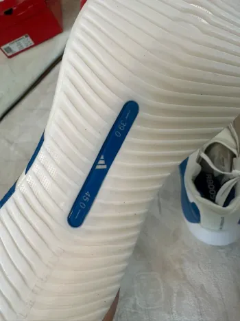 Used Adidas Hyper Boost bike — image 8 of 13