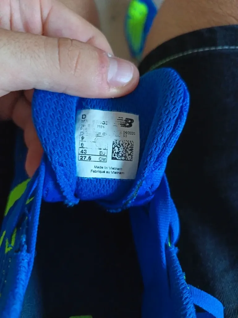Used New Balance XC Seven v3 bike — image 5 of 7