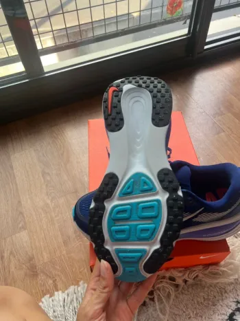 Nike Vomero 18 bike d'occasion — image 5 sur 6