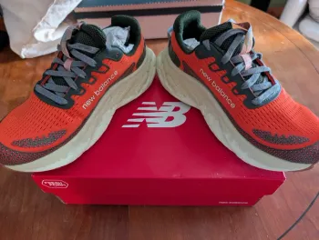 Used New Balance Fresh Foam x More bike — image 4 of 5