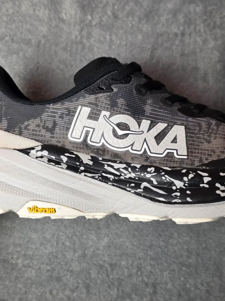 Hoka Speedgoat 6 bike d'occasion — image 2 sur 5