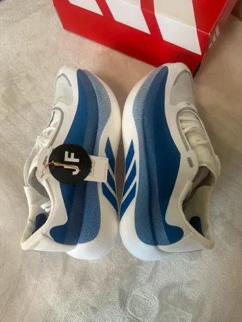 Used Adidas Hyper Boost bike — image 10 of 12