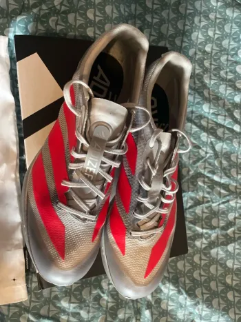 Used Adidas Pointe athlétisme carbone bike — image 3 of 9