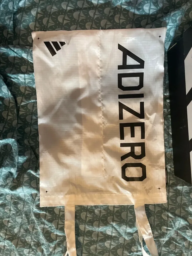 Used Adidas Pointe athlétisme carbone bike — image 6 of 9