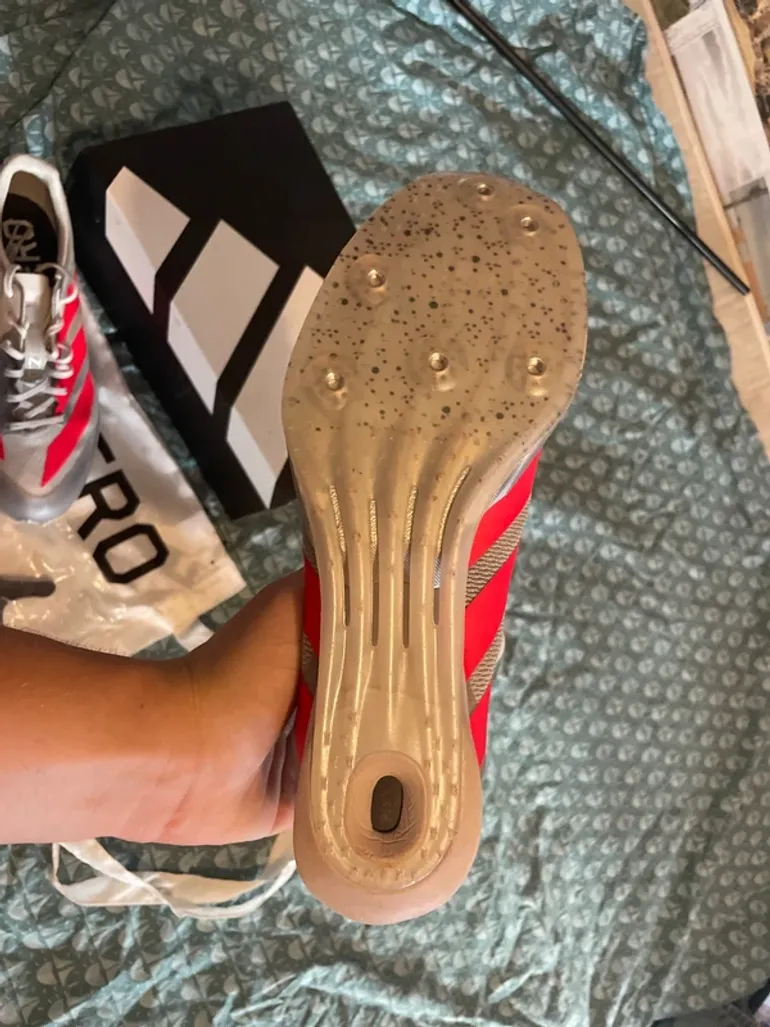 Used Adidas Pointe athlétisme carbone bike — image 4 of 9