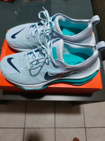 Used Nike Invincible Run 3 Running Shoes