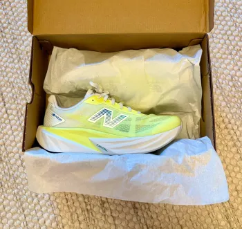 Używany New Balance Rebel v5 bike — zdjęcie 4 z 6