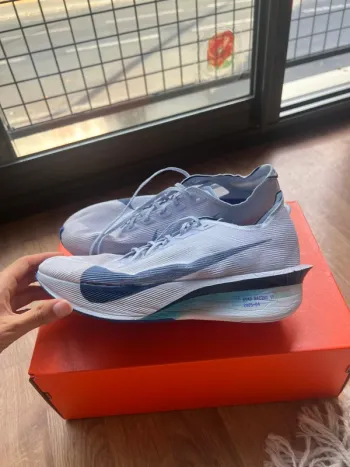 Nike Vaporfly 04 bike d'occasion — image 4 sur 6