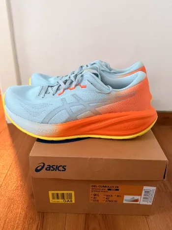 Asics Cumulus 28 bike d'occasion — image 2 sur 6