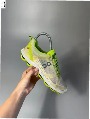 Použité On Running Cloudsurfer Running Shoes