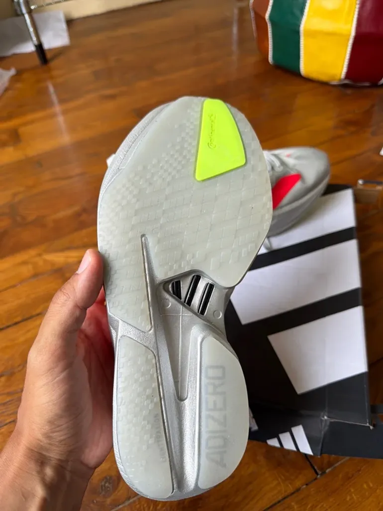 Tweedehands Pro Adizero Adios 4 bike — afbeelding 5 van 8