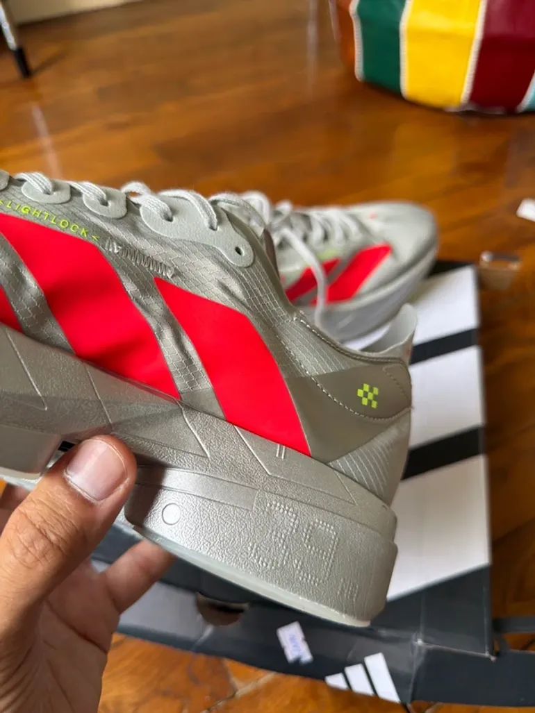 Tweedehands Pro Adizero Adios 4 bike — afbeelding 4 van 8