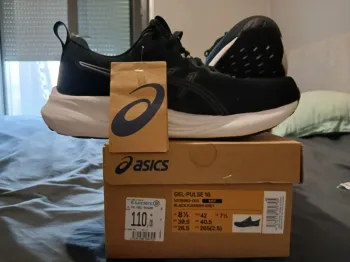 Used Asics Gel Pulse 16 Running Shoes