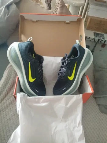 Używany Nike Vomero Plus bike — zdjęcie 2 z 6